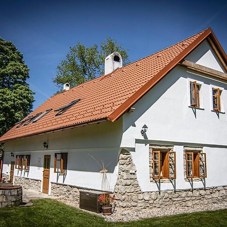 Chalupa Novy Vojirov Cp. 27 Nová Bystřice Buitenkant foto